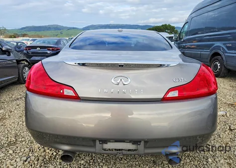 2009 Infinity G37 z USA, uszkodzony, nr VIN JNKCV64F79M651503